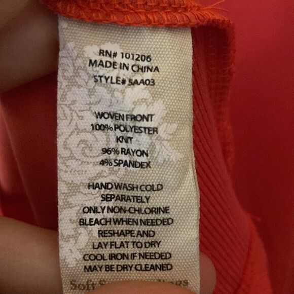 Soft Surroundings Size 1X - Mixed Media Blouse - Picture 9 of 9